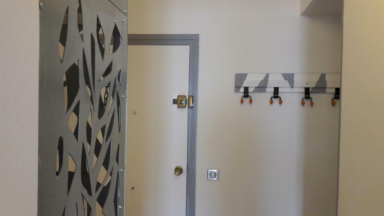 Residencia Platja De Roses Apartment Luaran gambar