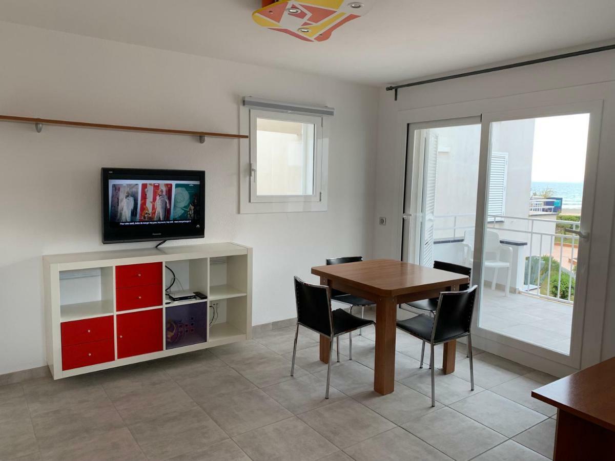 Residencia Platja De Roses Apartment Luaran gambar