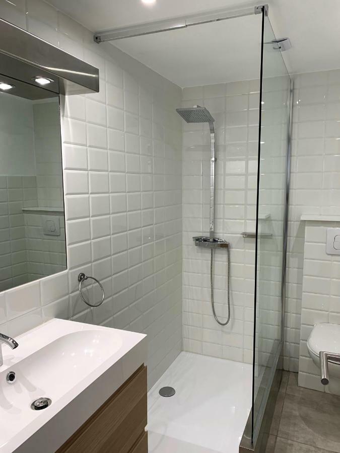 Residencia Platja De Roses Apartment Luaran gambar