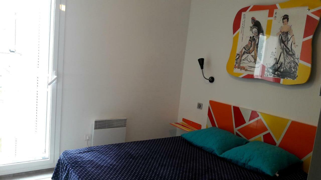 Residencia Platja De Roses Apartment Luaran gambar