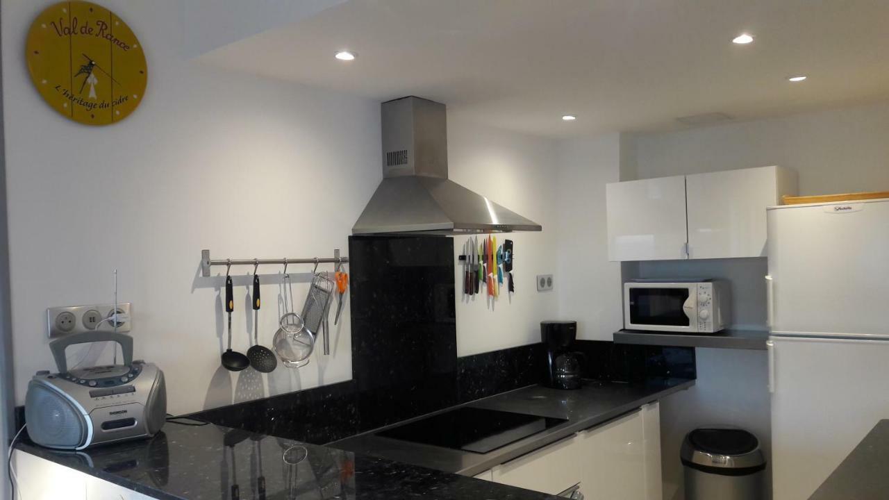 Residencia Platja De Roses Apartment Luaran gambar