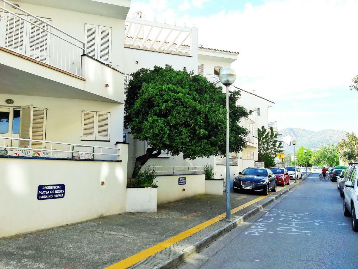Residencia Platja De Roses Apartment Luaran gambar