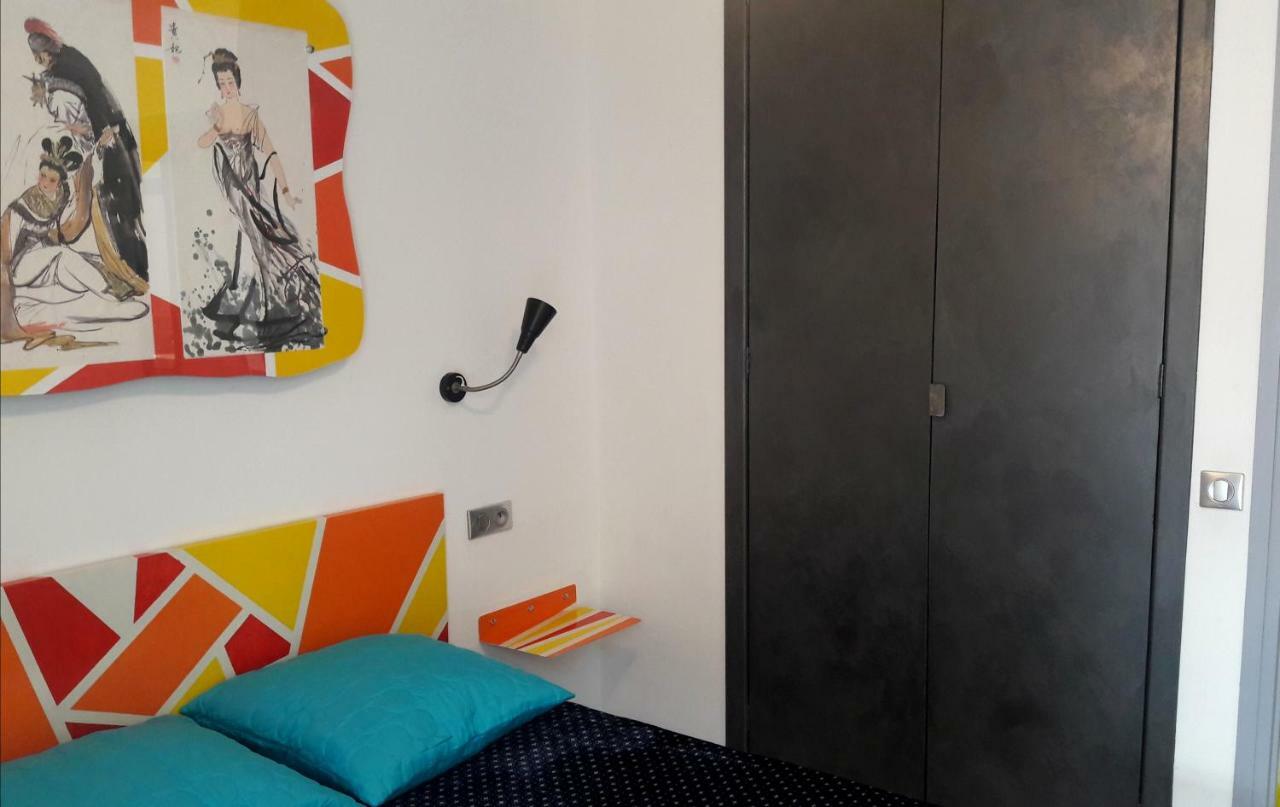 Residencia Platja De Roses Apartment Luaran gambar